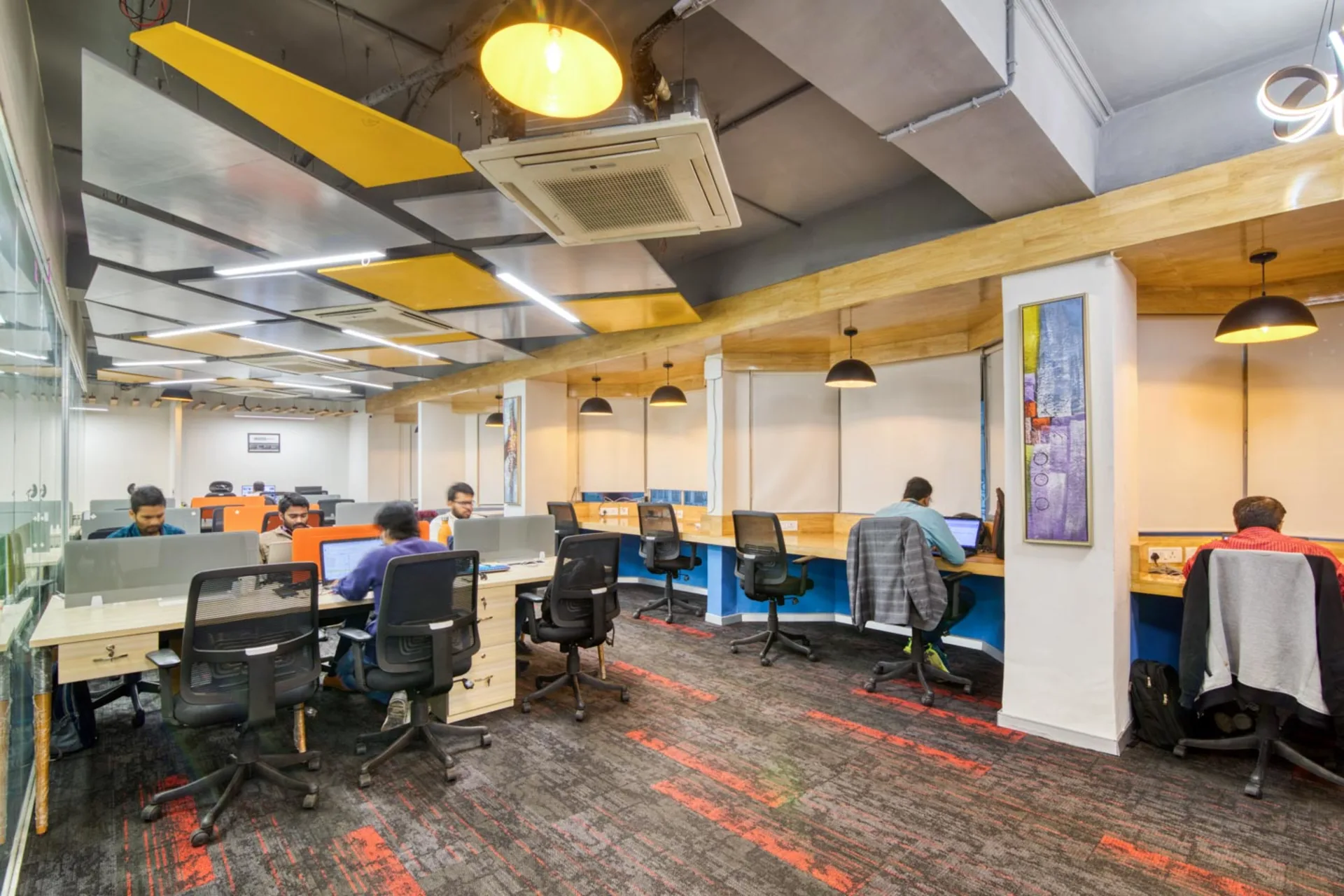 Office Space in GK-2 Vips Tower Img-1