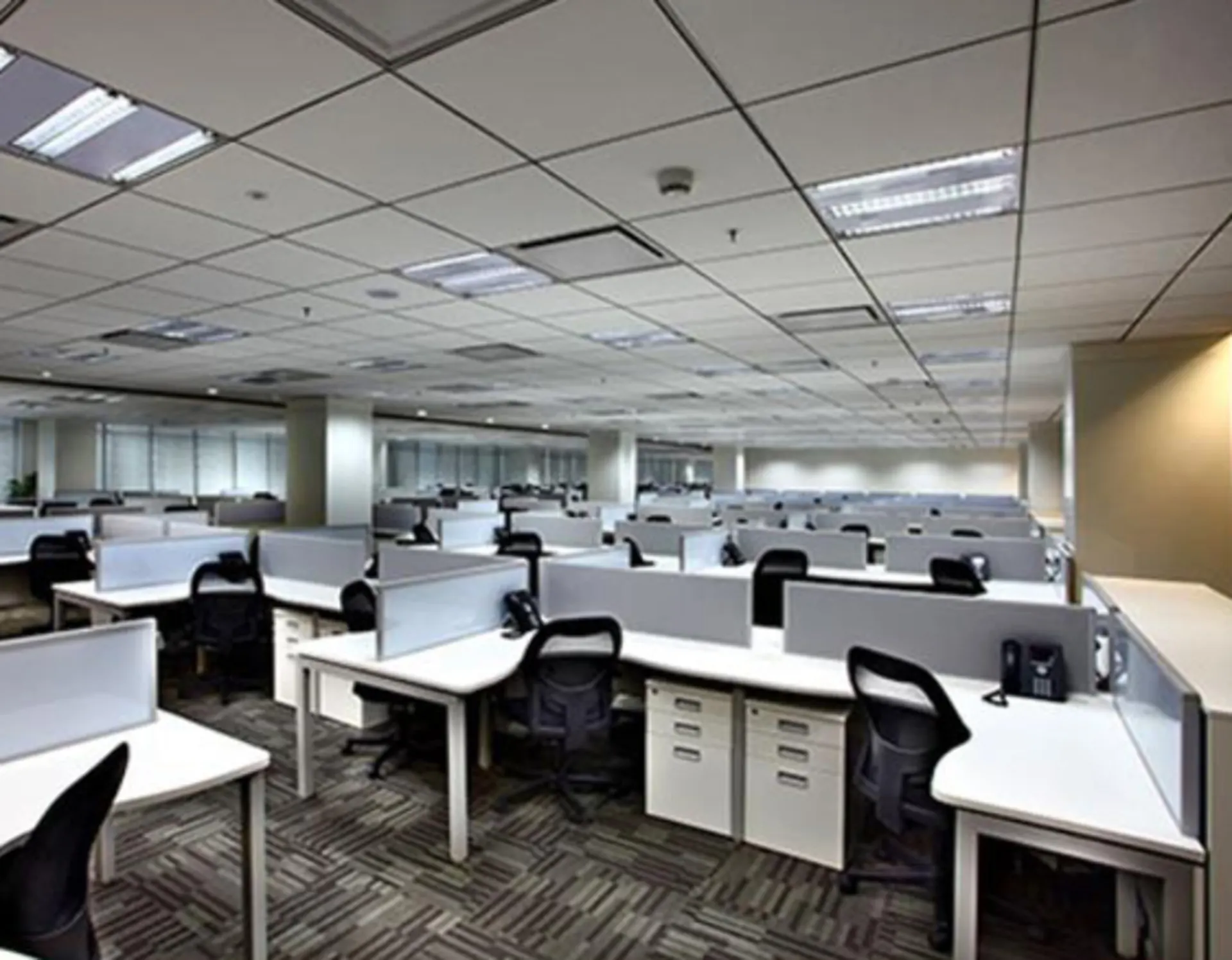 8 Square Sector 125 Noida