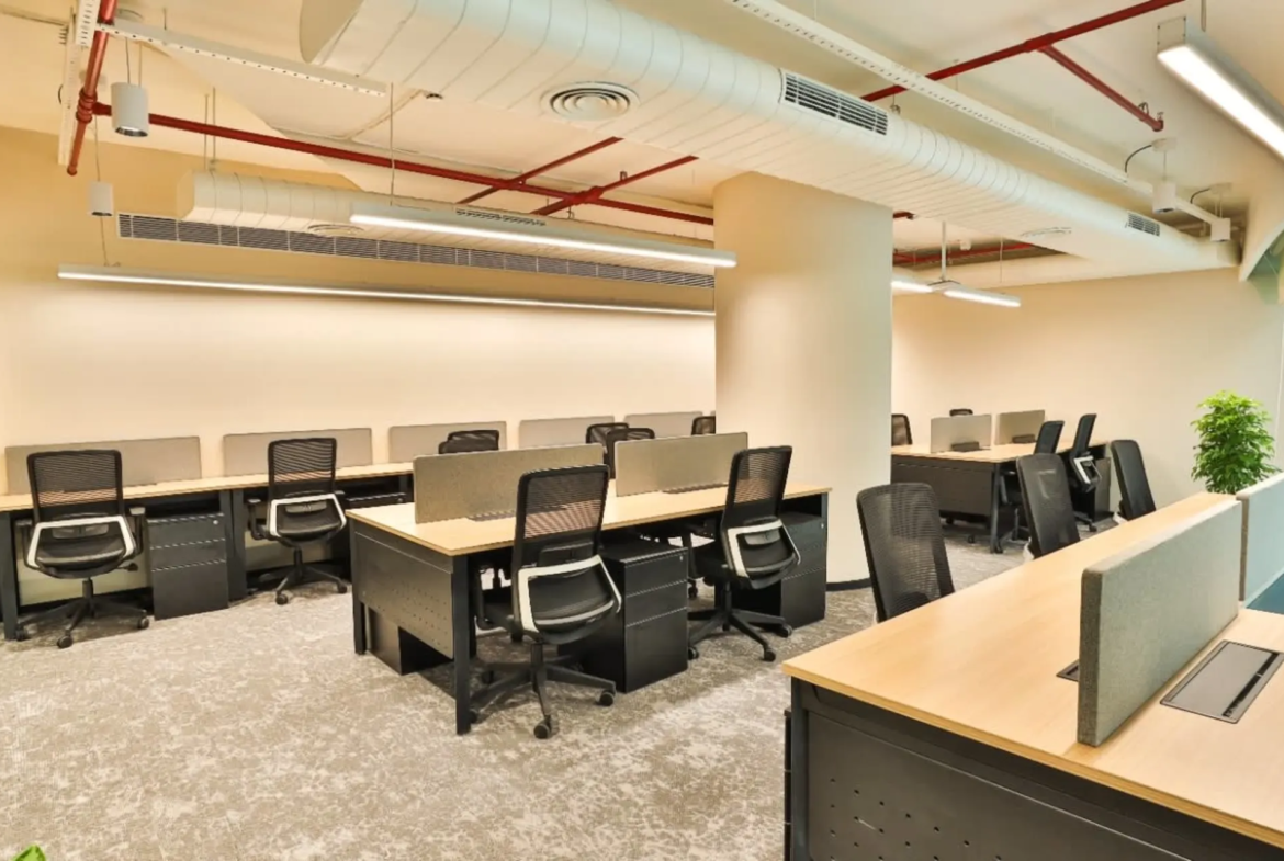 91Springboard Prius Platinum Saket