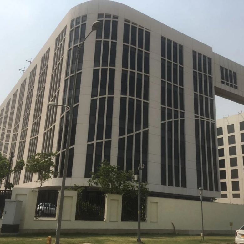 Caddie Commercial Tower