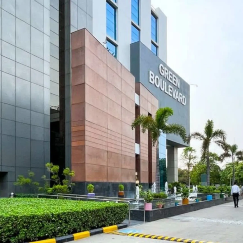 Green Boulevard Sector 62 Noida