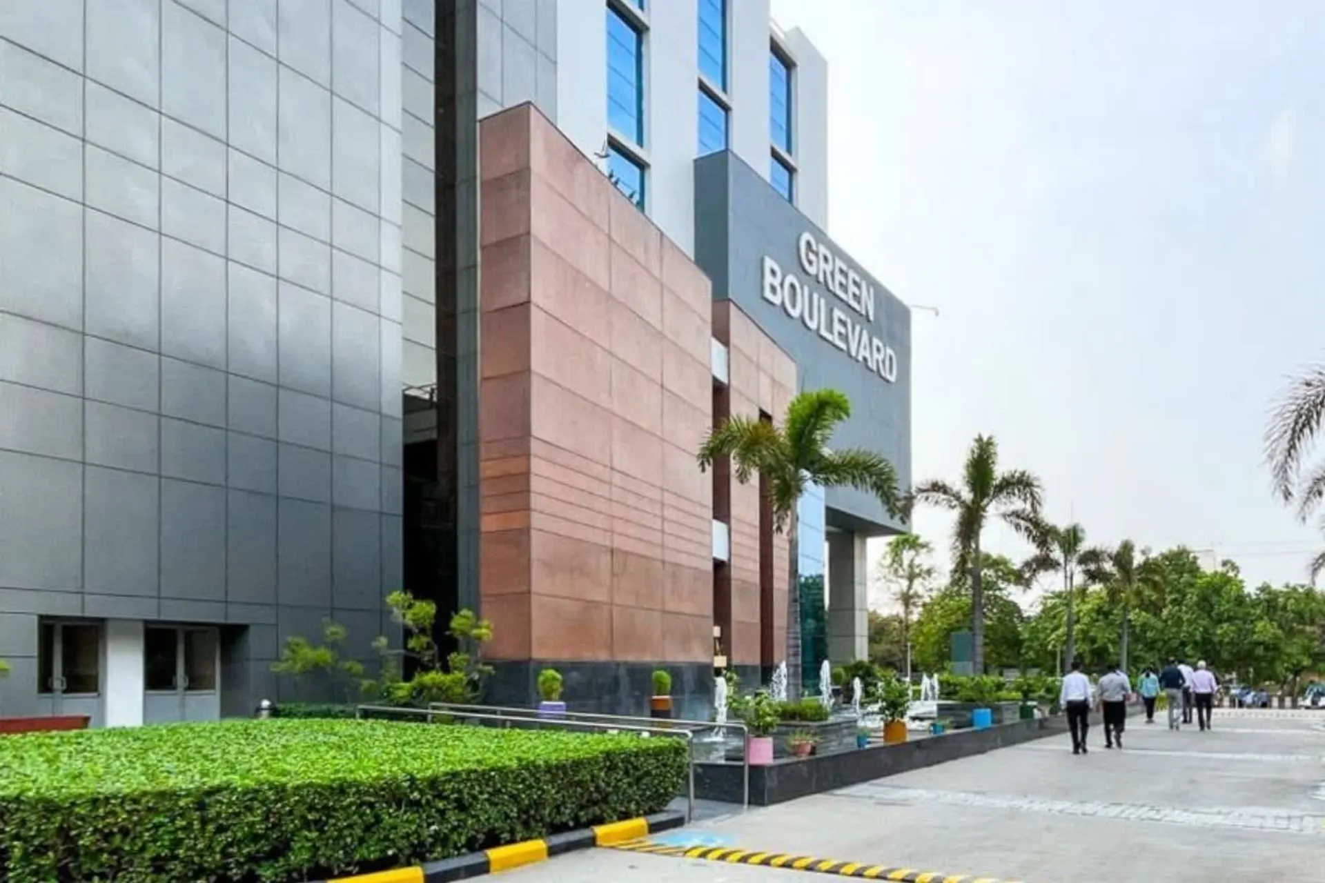 Green-Boulevard Green Boulevard Sector 62 Noida