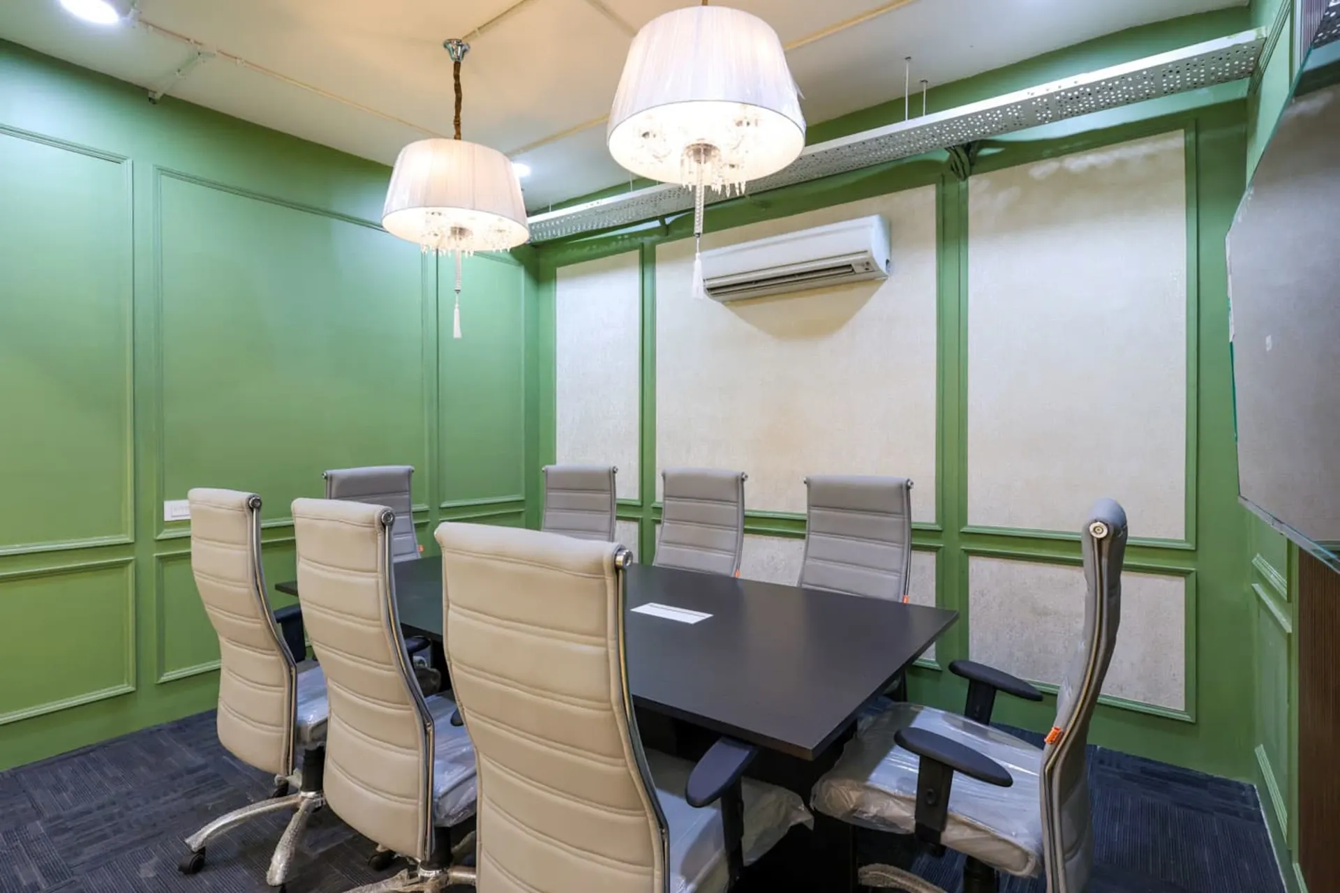 HubHive11 Coworking space in Saket