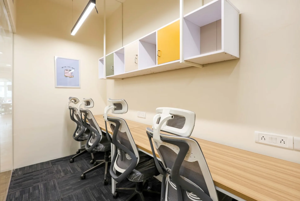 HubHive11 Coworking space in Saket