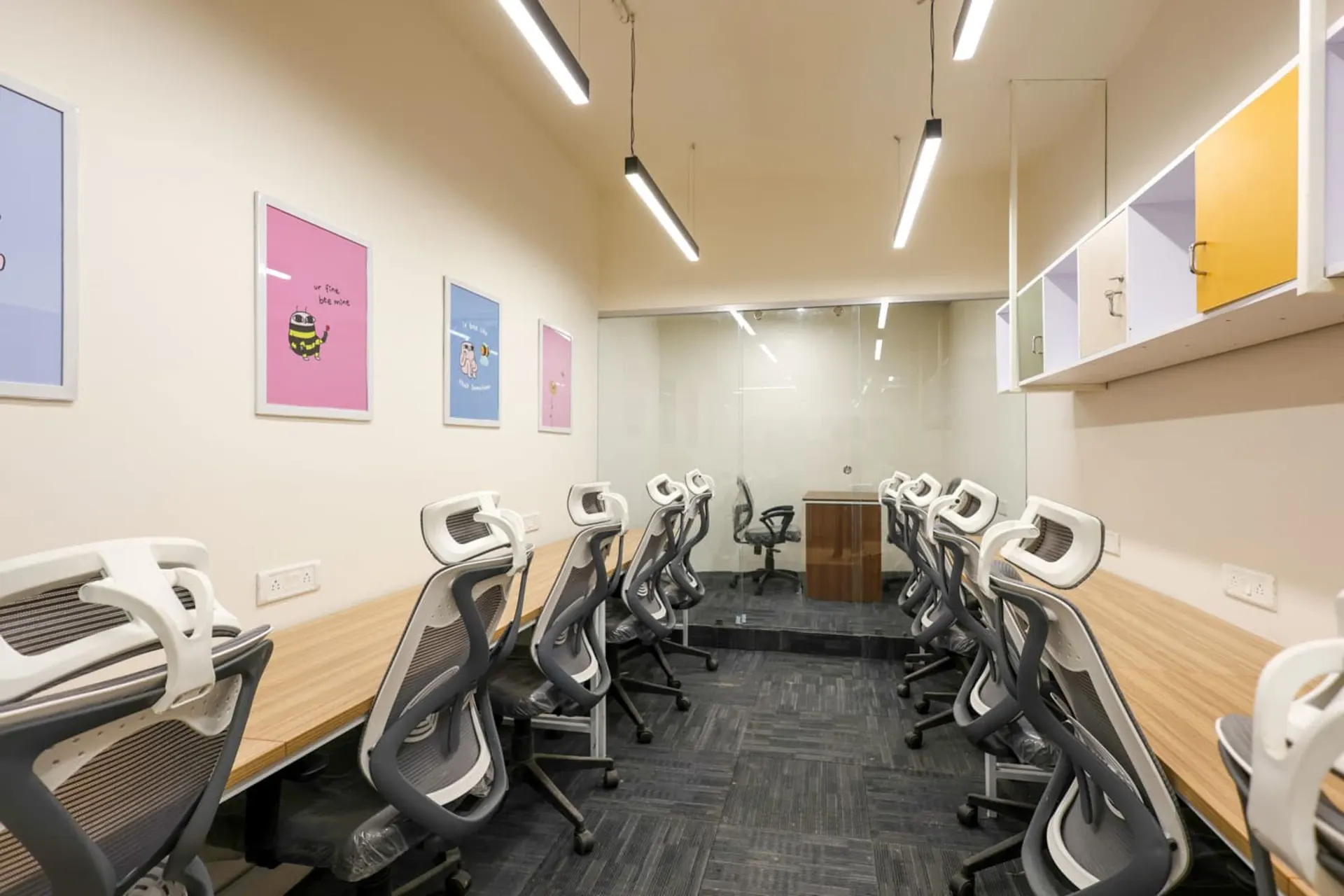 HubHive11 Coworking space in Saket