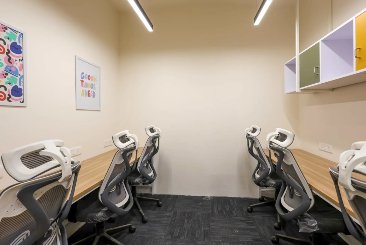 HubHive11 Coworking space in Saket