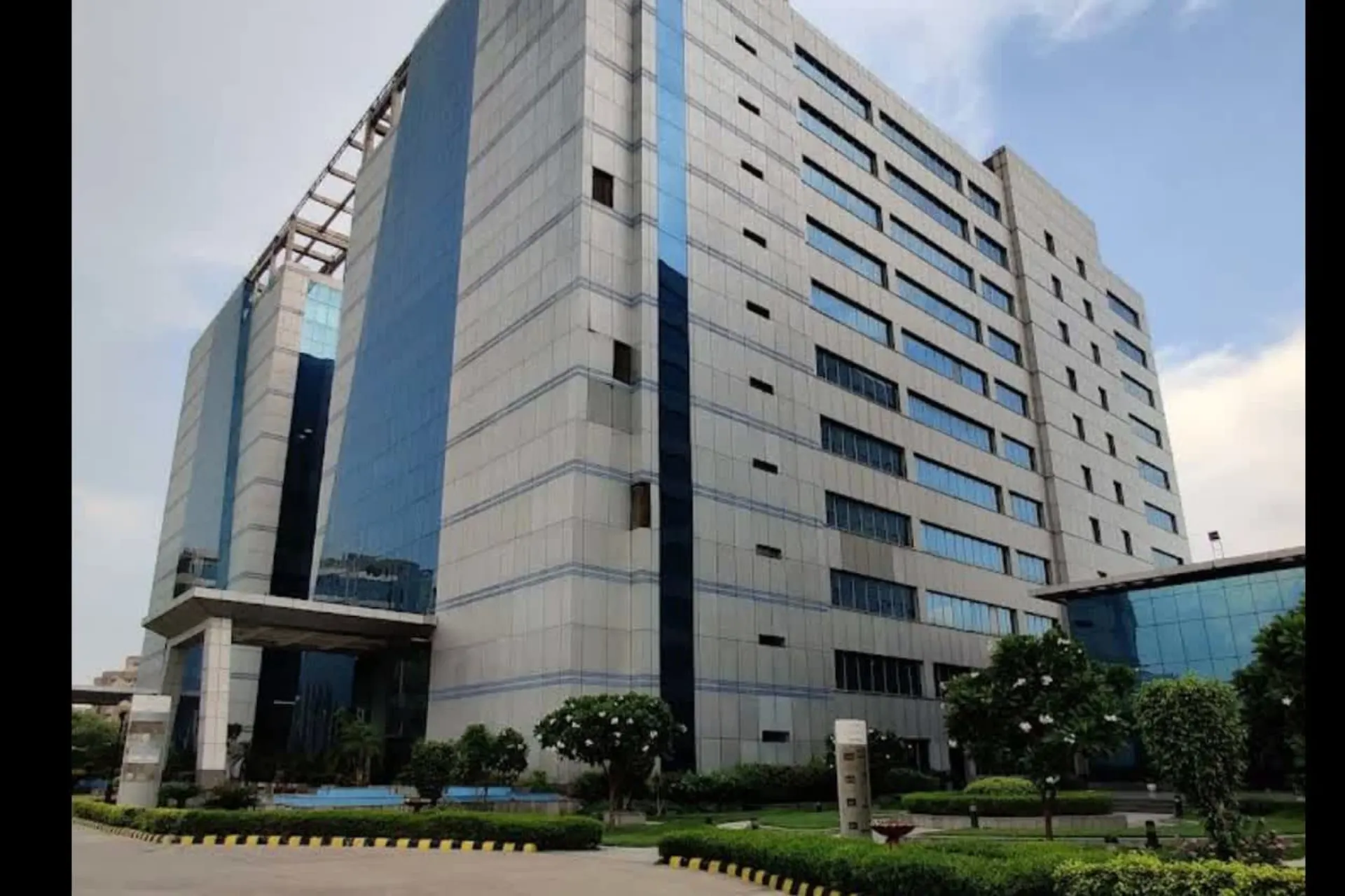 Logix-Cyber-Park-1 Logix Cyber Park Noida Sector 62