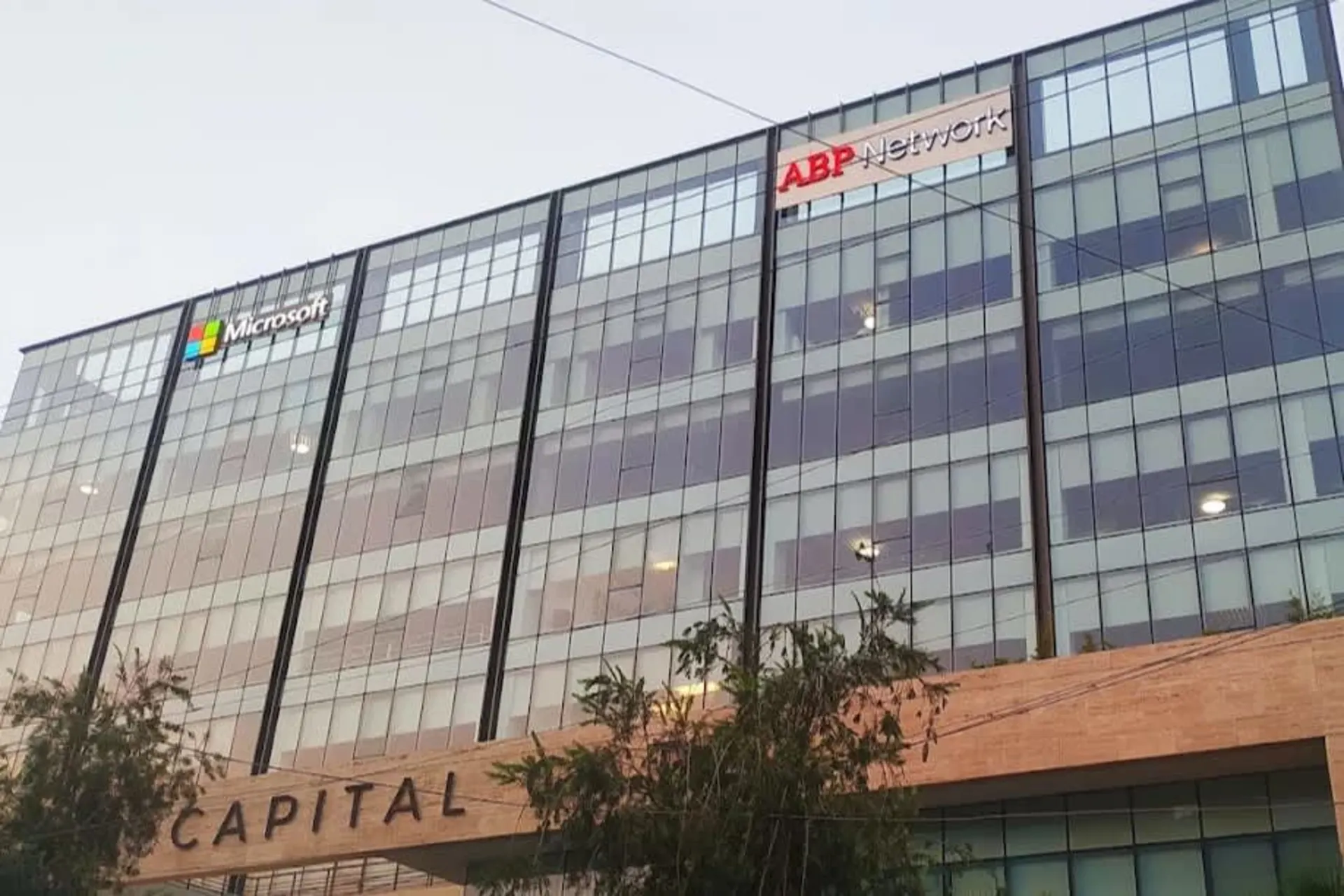 Sovereign-Capital-Gate-01 Sovereign Capital Gate Film City Noida