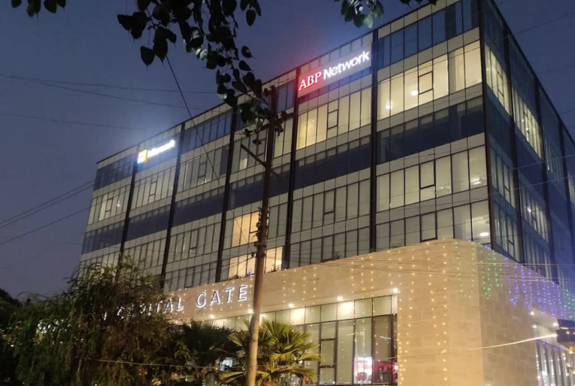 Sovereign Capital Gate Film City Noida