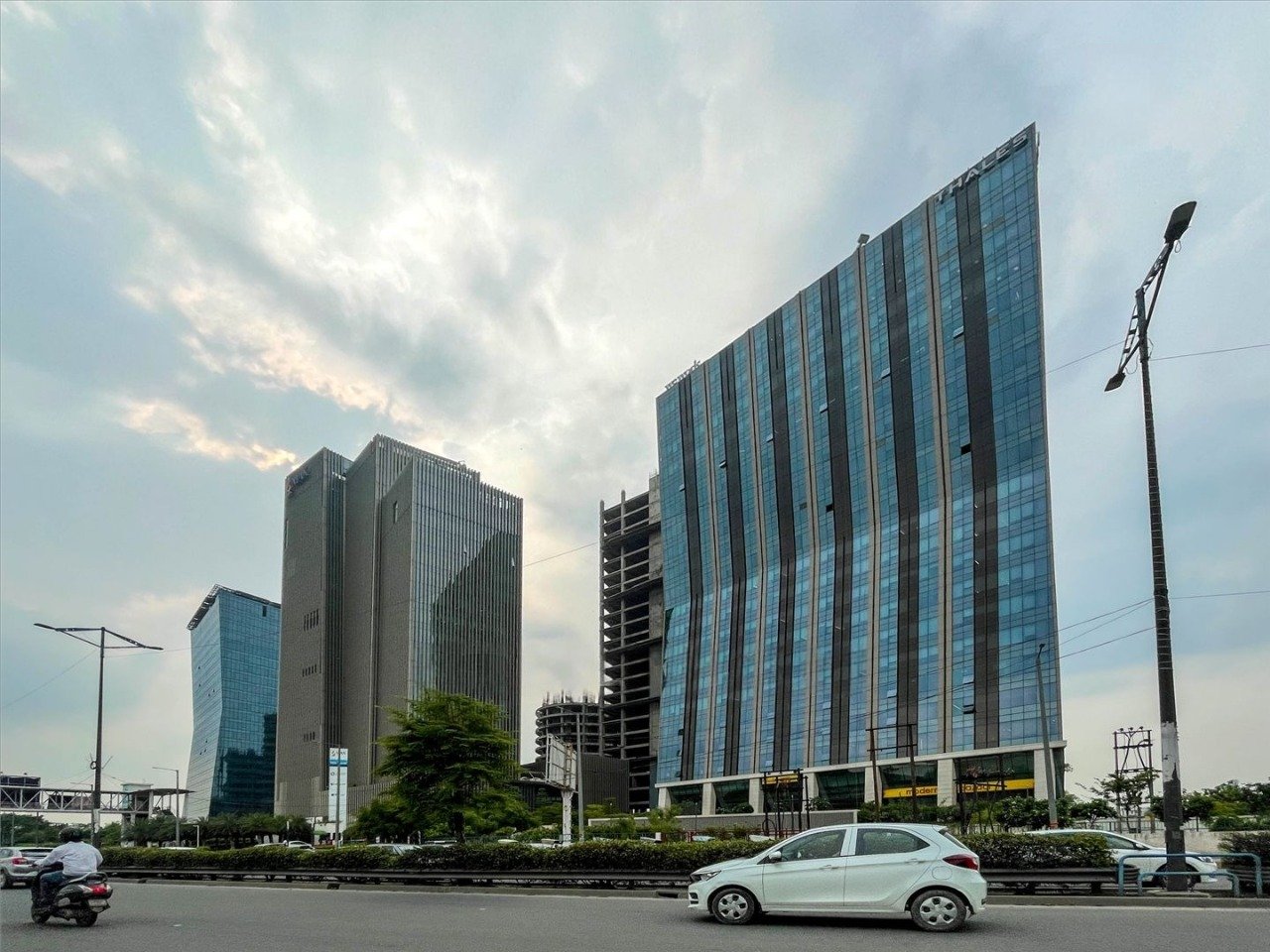 Berger-Tower_01 Berger Tower Noida