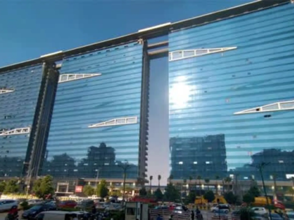 office for rent in - Bhutani Alphathum Noida