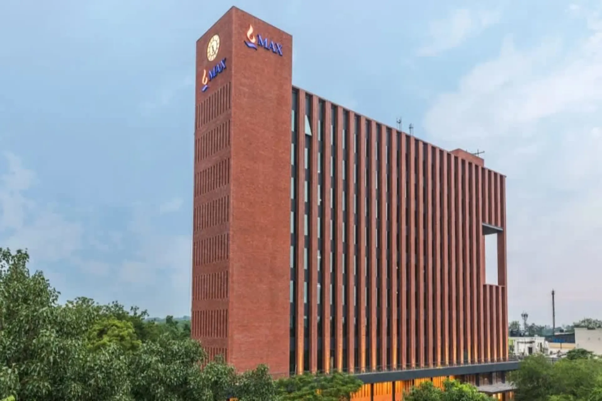 Max House Okhla Phase 3