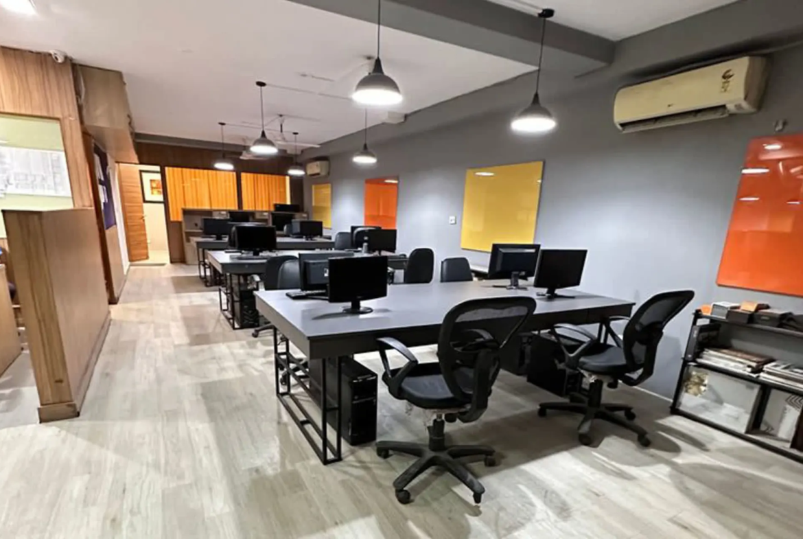 Plot No. 247 Okhla Phase 3 - Office space for rent
