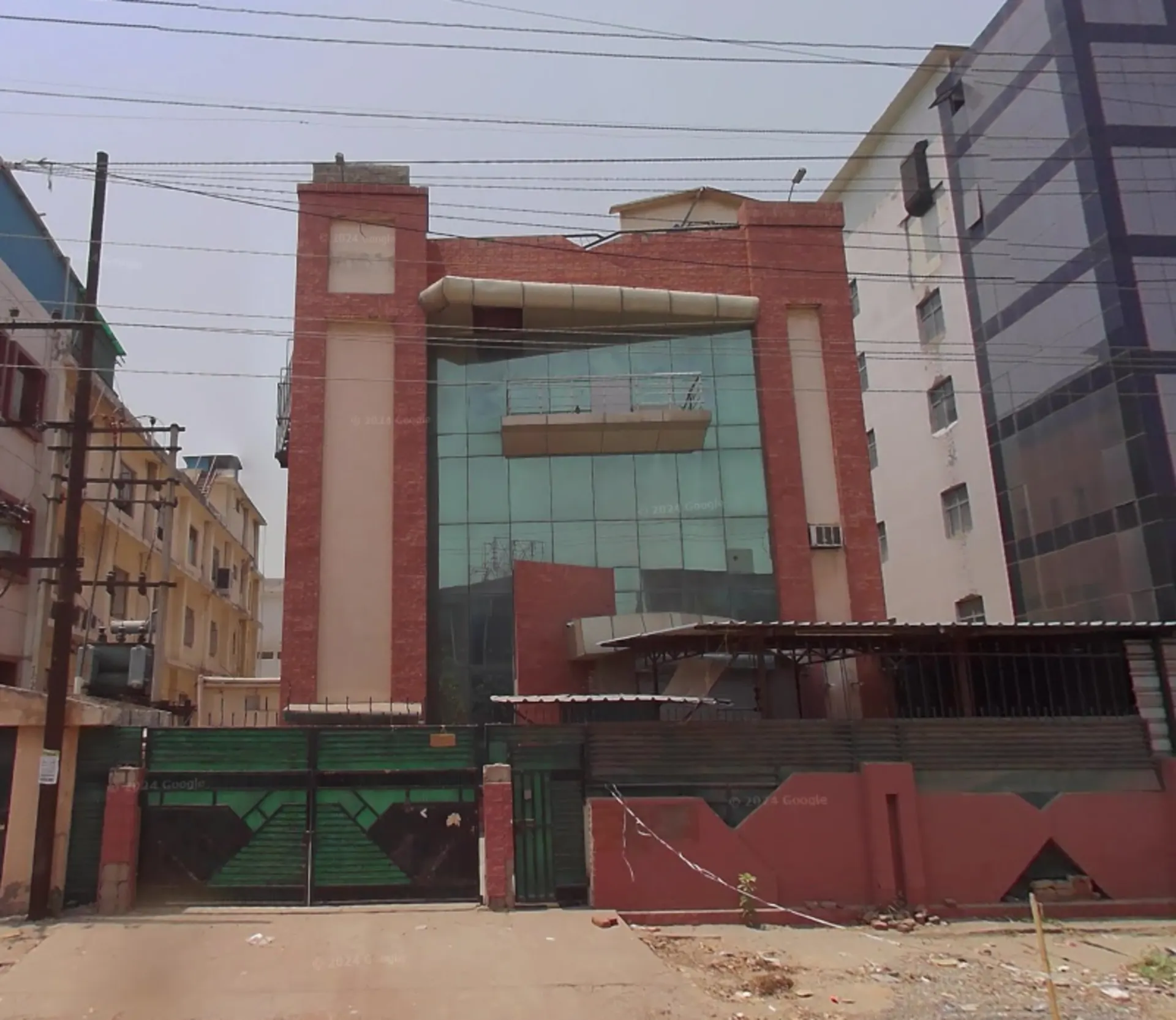 Plot No. H-207 Sector 63 Noida