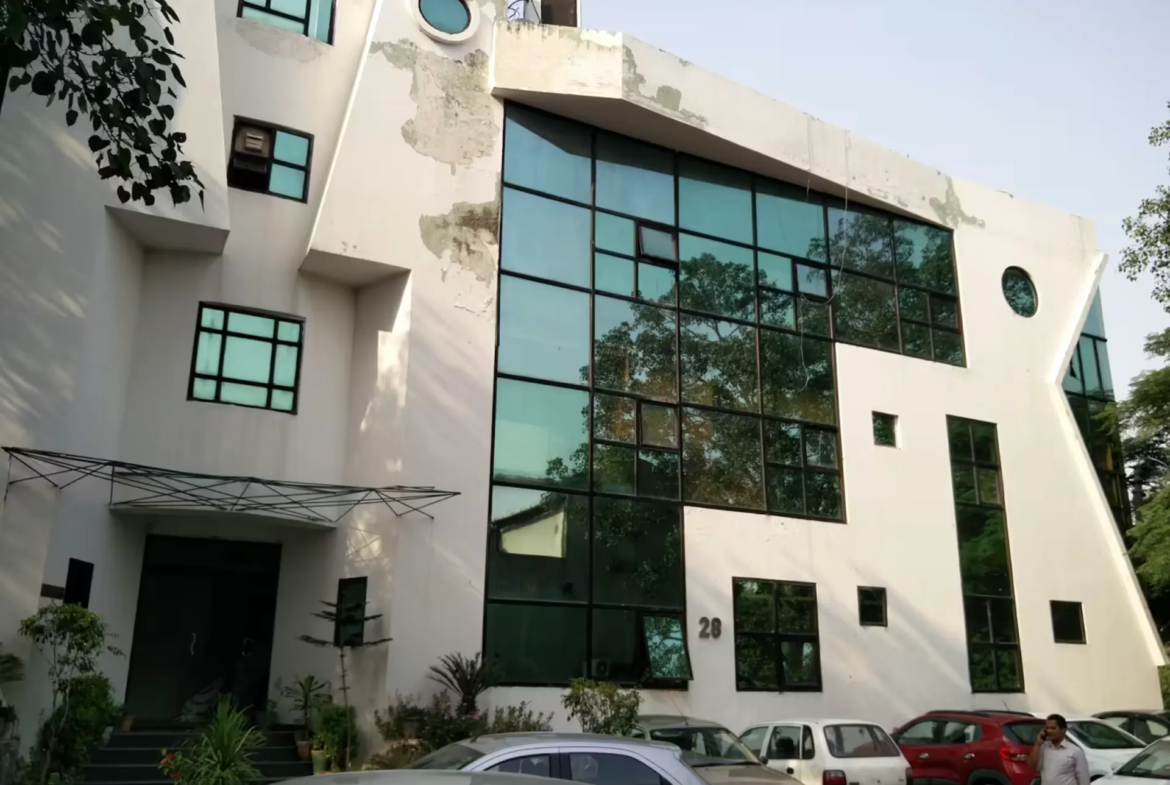 Plot No. 28 Okhla Phase 3 - Office space for rent