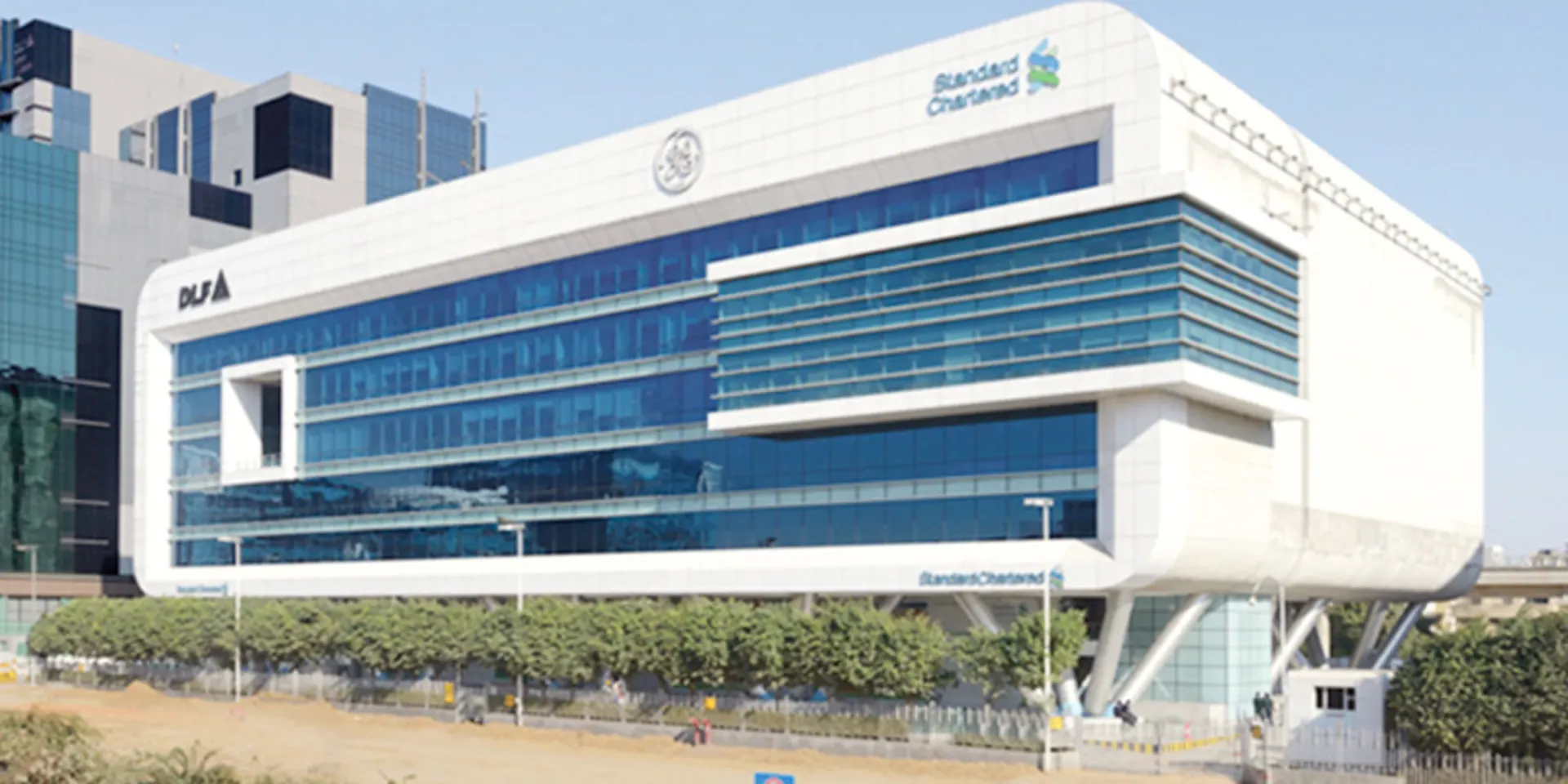 DLF Epitome 7A DLF Cyber City