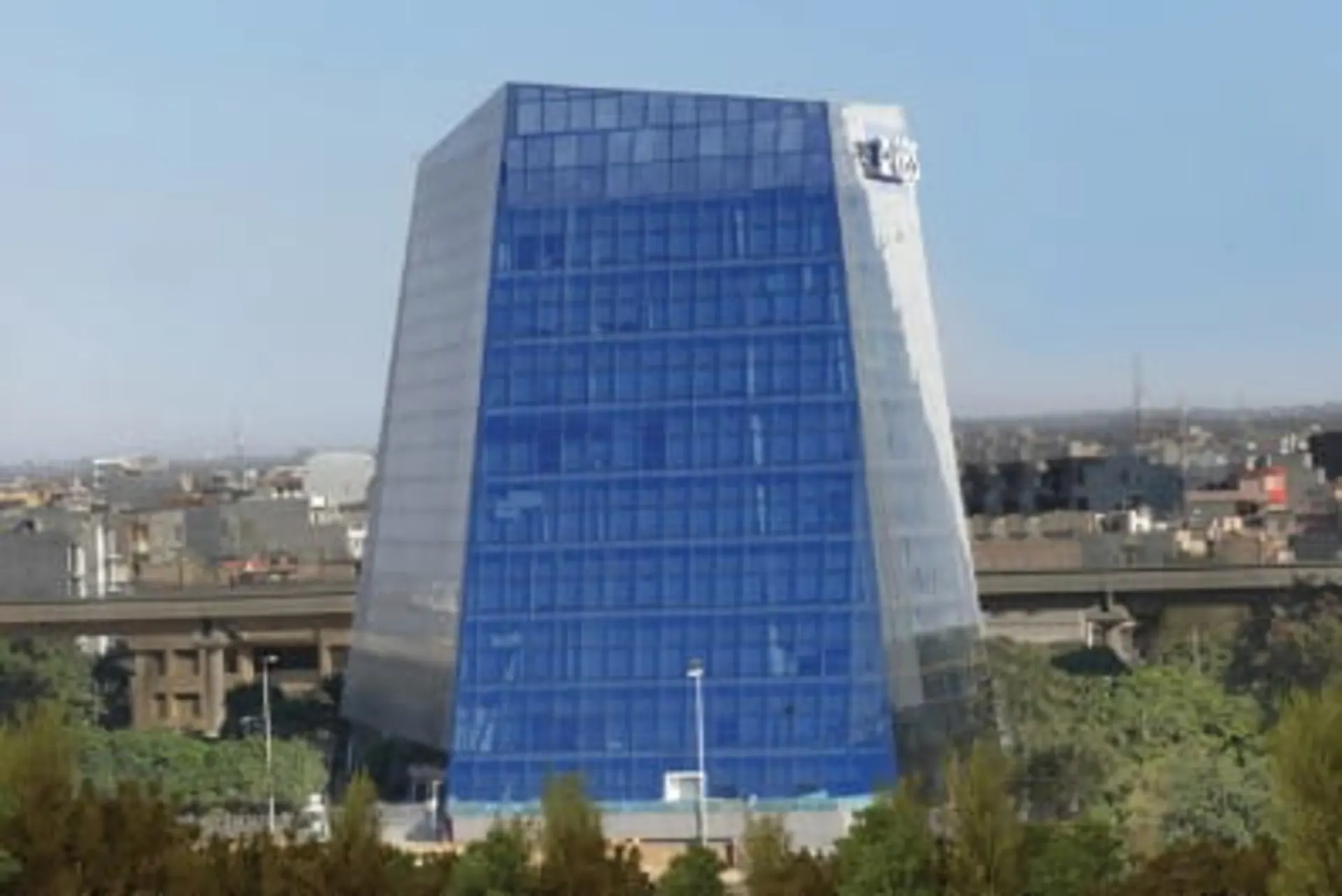 DLF-Epitome-7B-Gurgaon_01 DLF Epitome 7B DLF Cyber City Gurgaon Smartspace