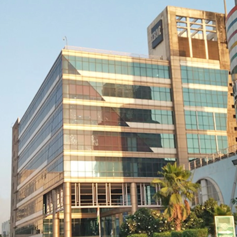DLF IBM Tower Gurgaon Smartspace