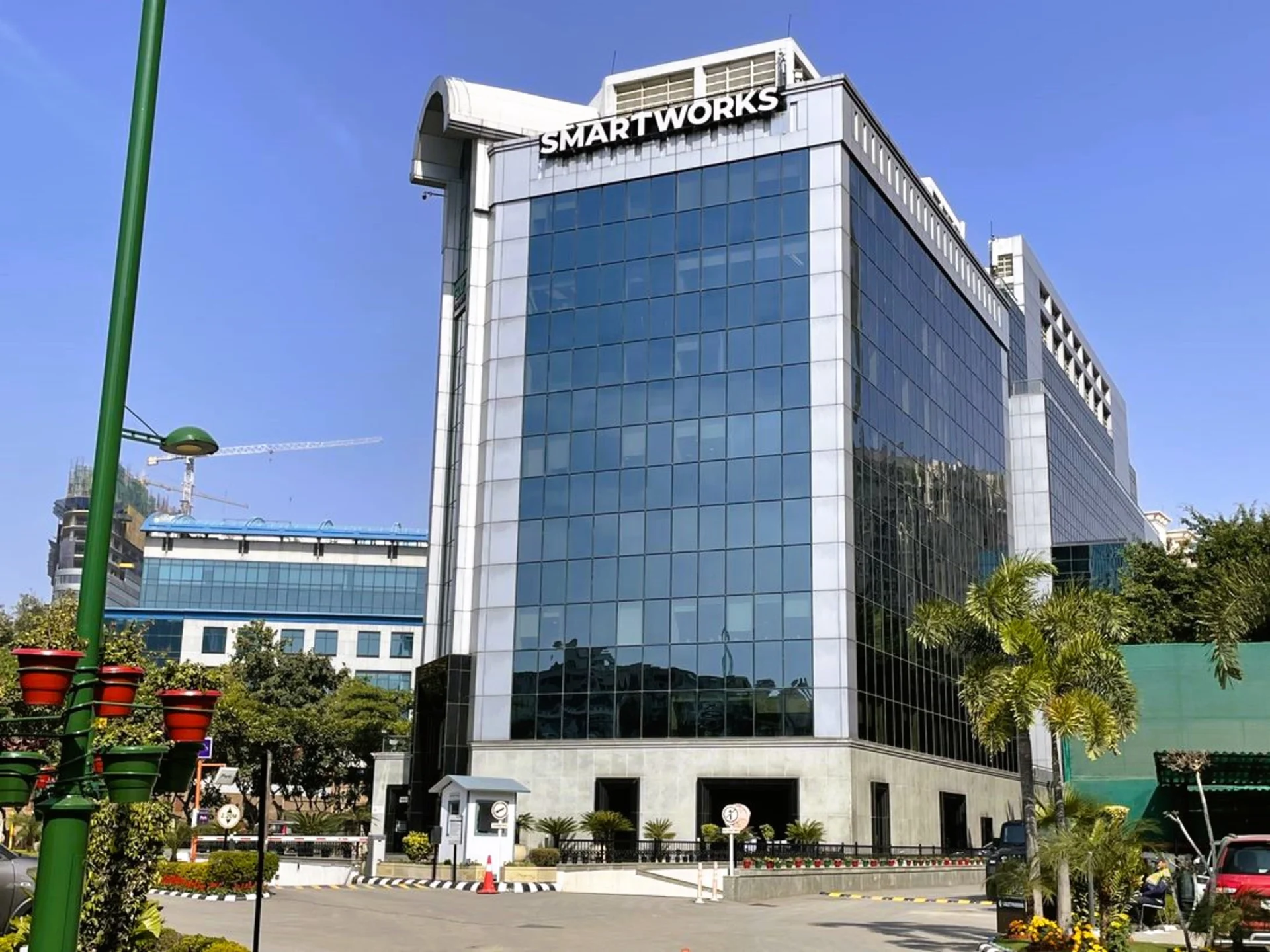 Golf-View-Corporate-Tower-A-Golf-Course-Road-Gurgaon Golf View Corporate Tower A Golf Course Road Gurgaon Smartspace