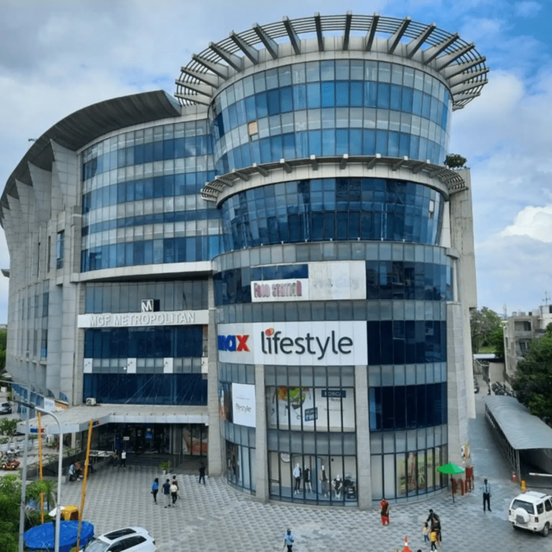 MGF Metropolitan Mall