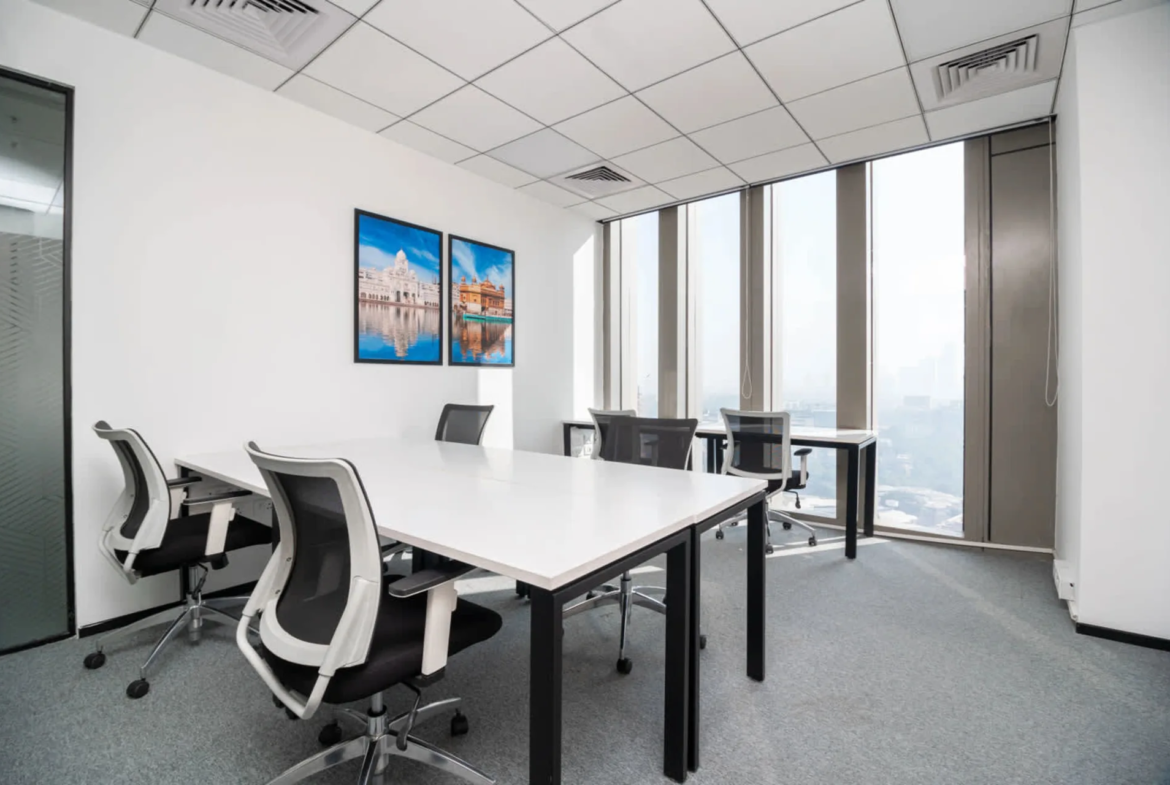 Max Towers Sector 16 Noida