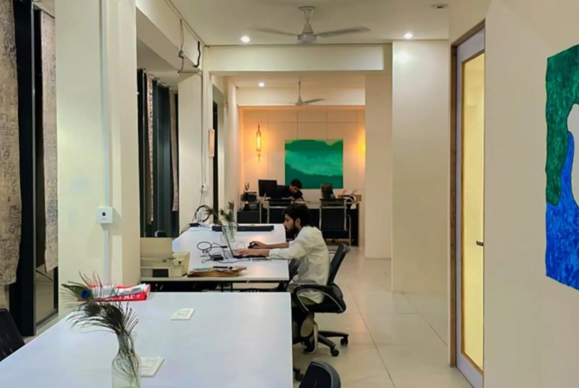 Studio SMA Sector 6 Noida