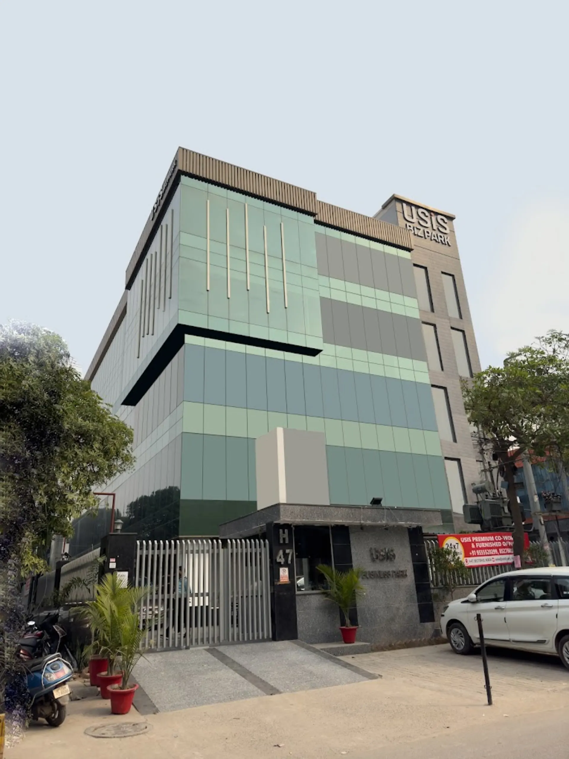 Usis Biz Park Noida