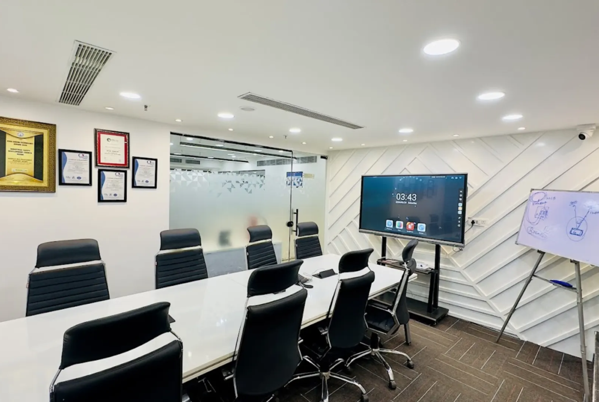 Usis Biz Park Noida