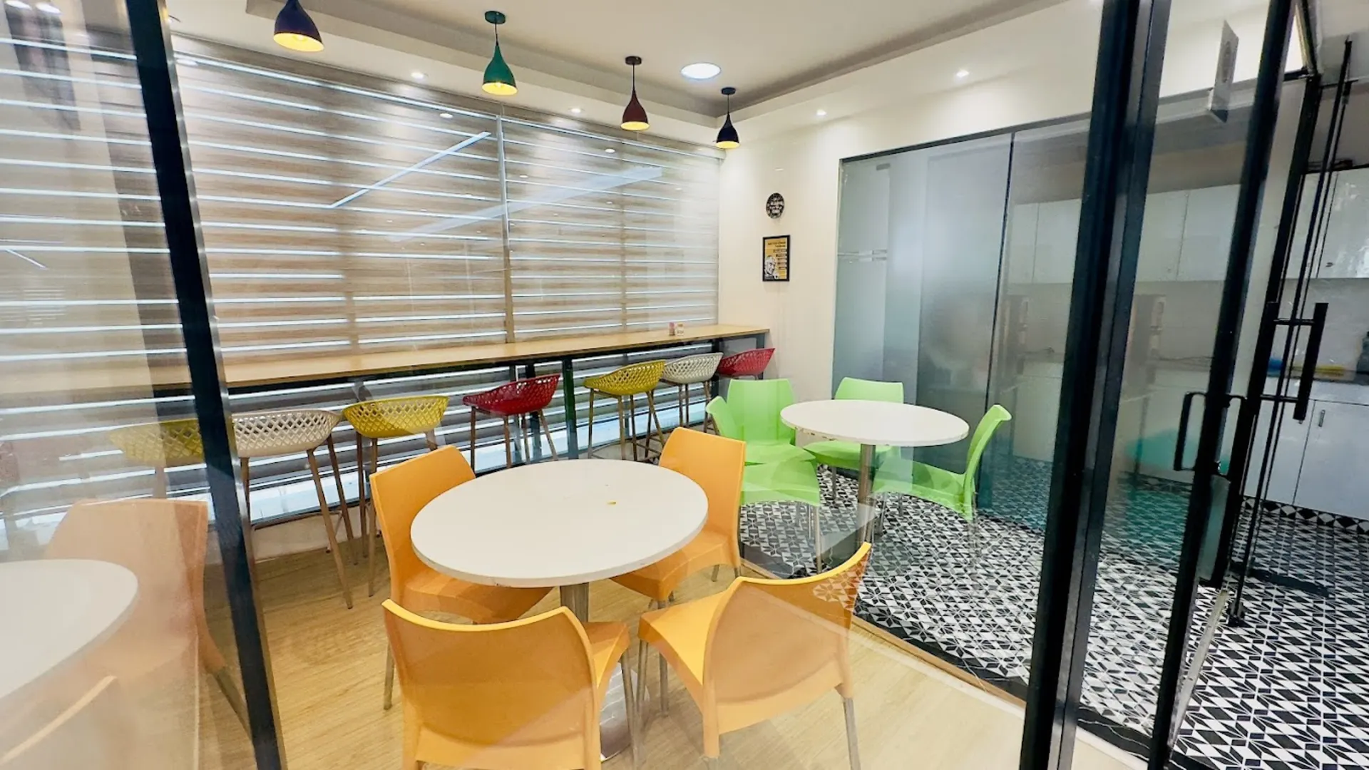 Usis Biz Park Noida