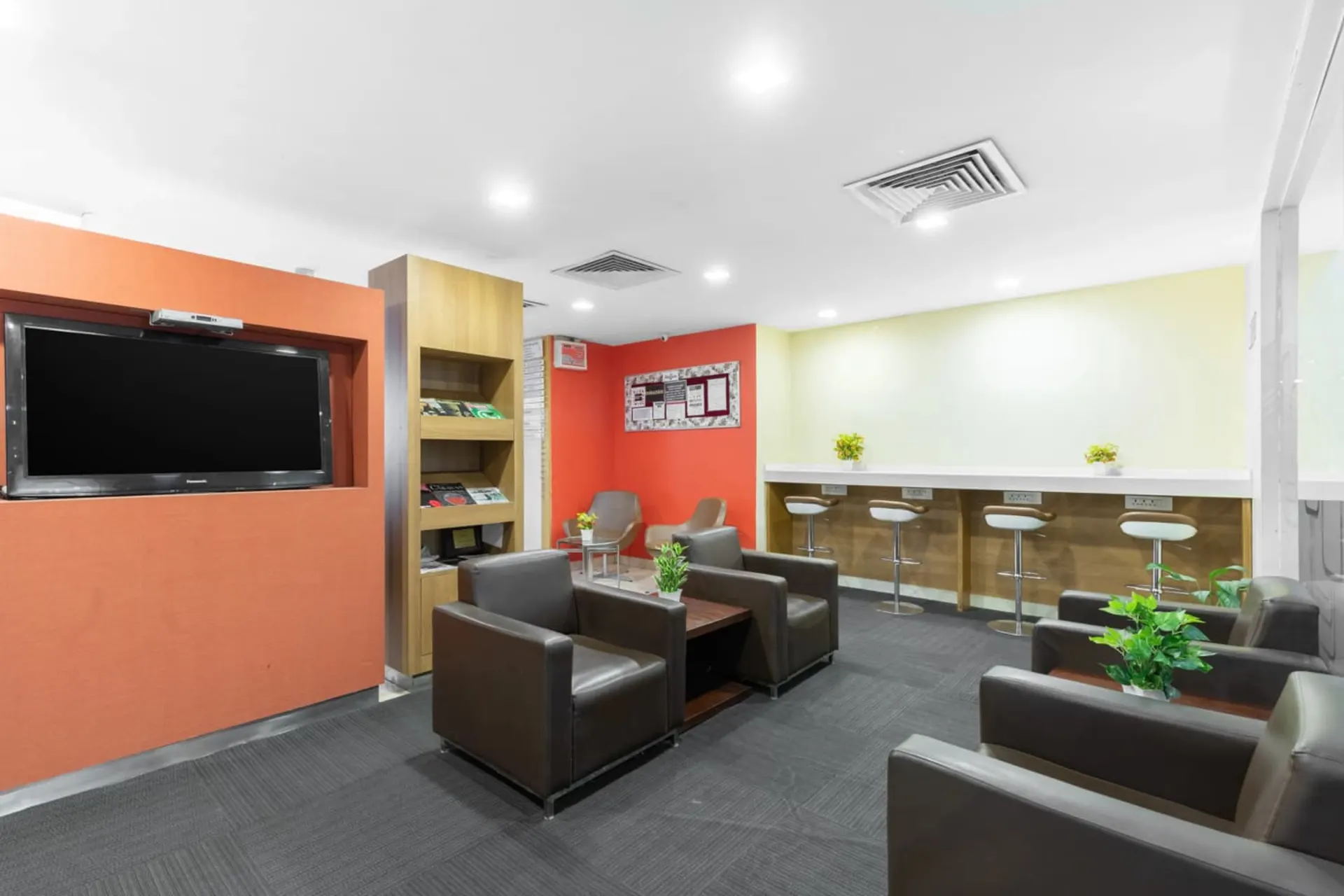 Regus - Eros Corporate Tower - coworking space in Nehru Place