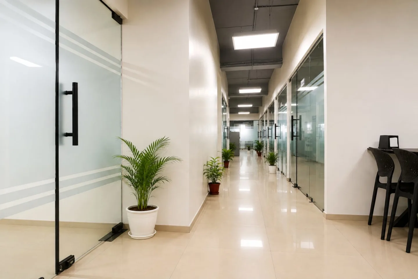 Hoblix-Coworking-Space-Heera-Tower-Najafgarh_09 Hoblix Coworking Space - Heera Tower Najafgarh