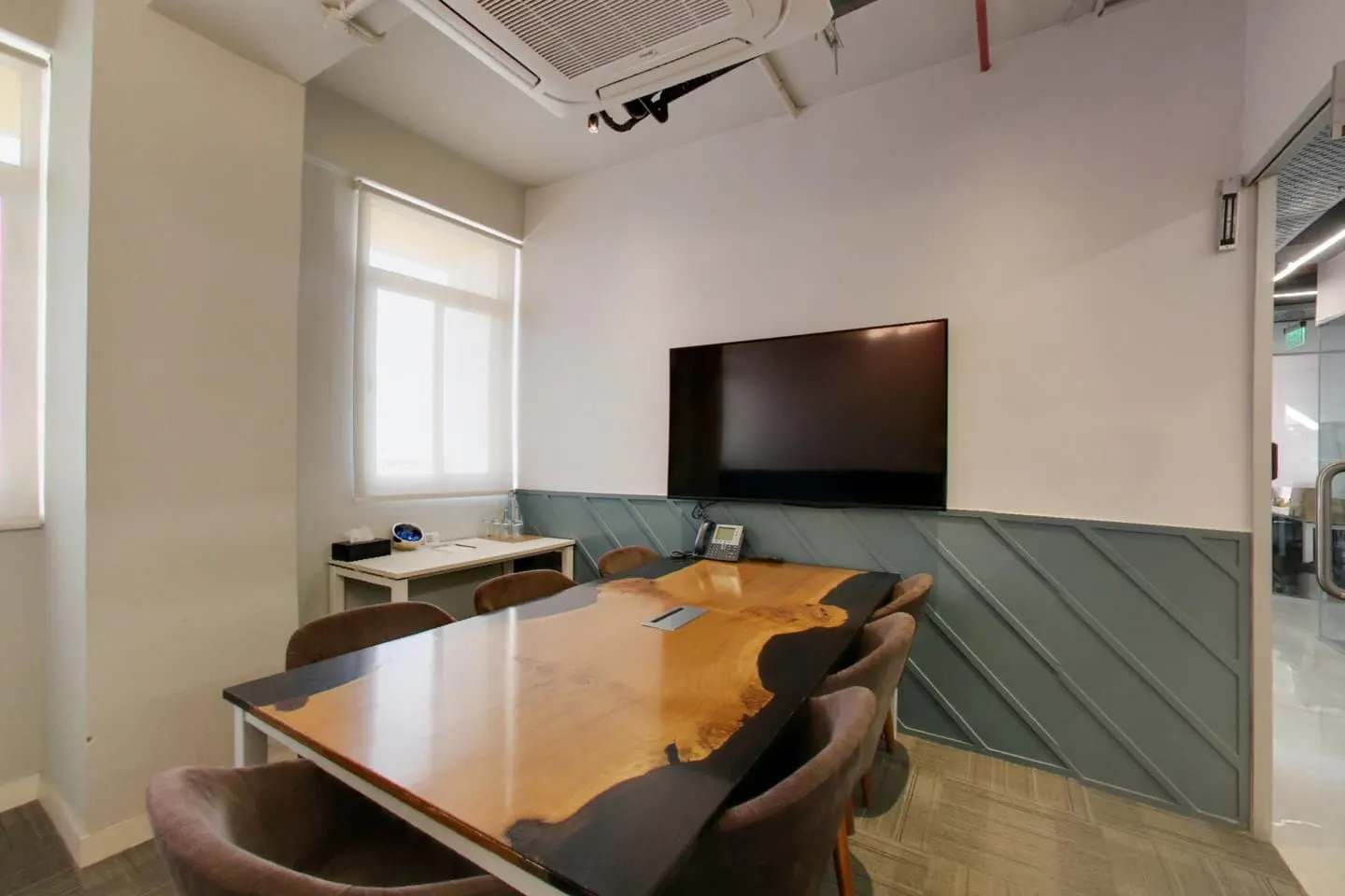 Avanta Business Centre - Ambadeep Building