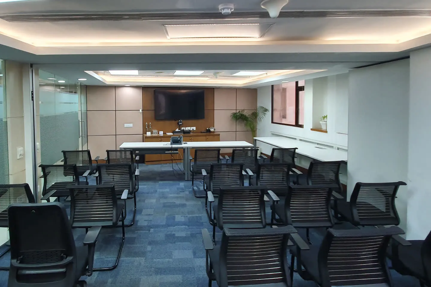 Avanta-Business-Centre-Statesman-House-CP_05 Avanta Business Centre - Statesman House